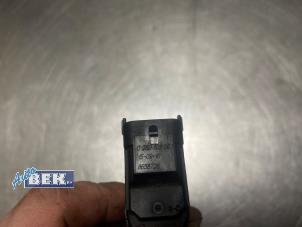 Nockenwelle Sensor van een Volvo XC70 (BZ) 2.4 D5 20V 220 AWD 2015