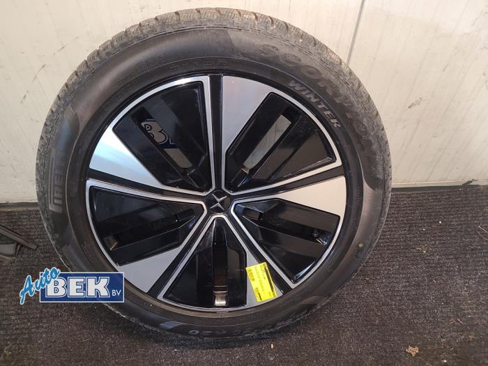 Begagnade Hjul + vinterdäck Polestar Polestar 4 Long Range Single Motor 100 kWh Pris på förfrågan erbjuds av Auto Bek