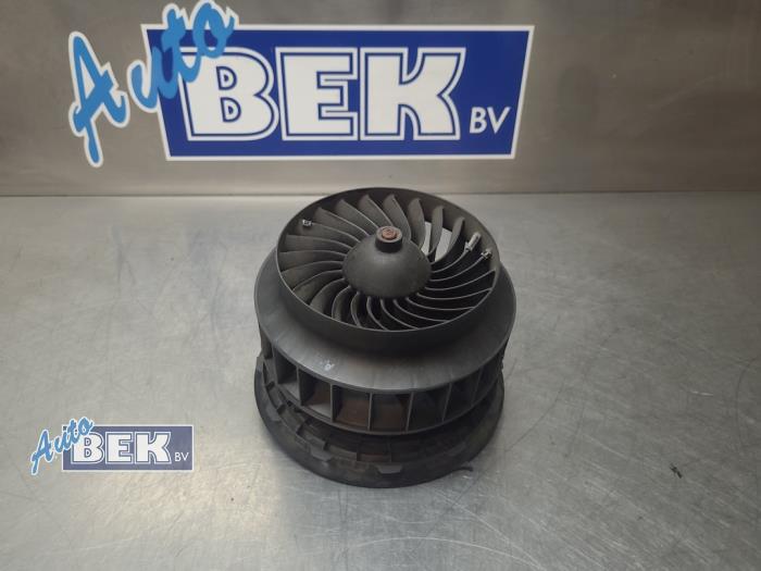 Heater blower fan relay