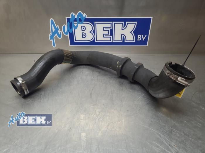 Gebrauchte Intercooler Schlauch Landrover Range Rover Evoque (LVJ/LVS) 2.2 TD4 16V Preis € 35,00 Margenregelung angeboten von Auto Bek