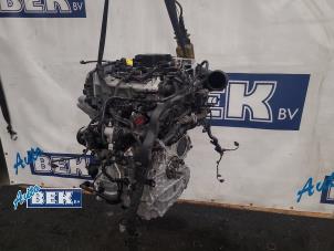 Engine from a Volvo XC40 (XZ) 1.5 T4 Plug-in Hybrid 12V 2023