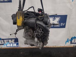 Engine from a Volvo XC40 (XZ) 1.5 T4 Plug-in Hybrid 12V 2023