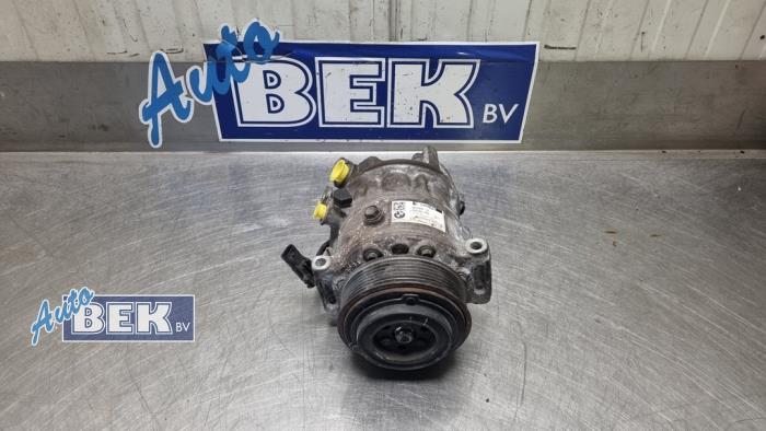 Usagé Compresseur de clim BMW M5 (F90) 4.4 Competition V8 32V TwinPower Turbo Prix € 199,00 Règlement à la marge proposé par Auto Bek