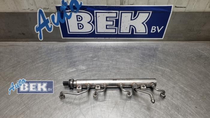 Usagé Système d'injection BMW M5 (F90) 4.4 Competition V8 32V TwinPower Turbo Prix € 175,00 Règlement à la marge proposé par Auto Bek