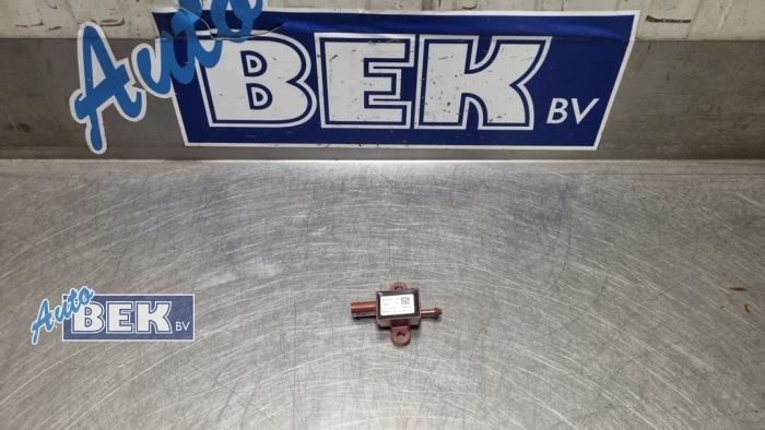 Begagnade Sensor (övriga) BMW M5 (F90) 4.4 Competition V8 32V TwinPower Turbo Pris € 20,00 Marginaltabell erbjuds av Auto Bek