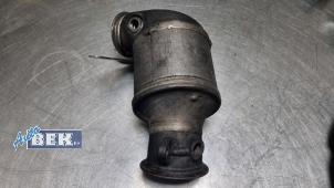 Katalysator van een BMW M5 (F90) 4.4 Competition V8 32V TwinPower Turbo 2020