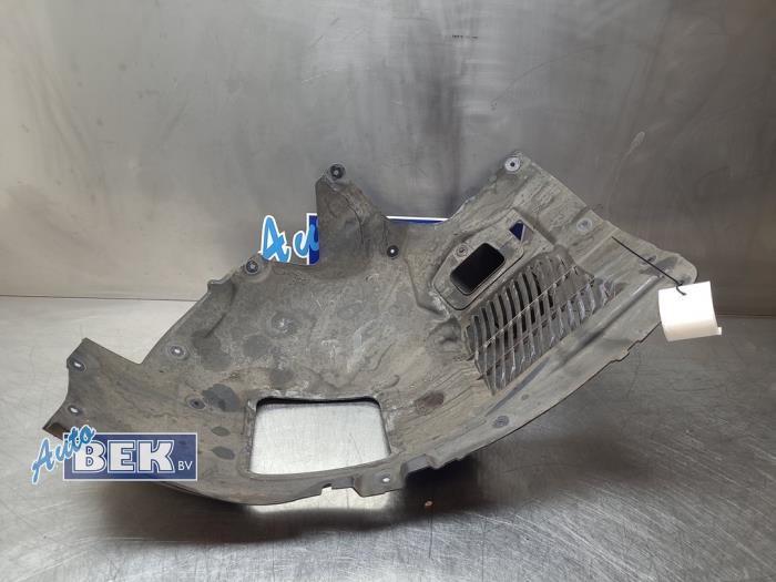 Używane Nadkole BMW M5 (F90) 4.4 Competition V8 32V TwinPower Turbo Cena na żądanie oferowane przez Auto Bek