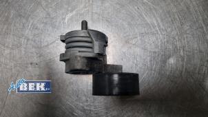 Spanrolle multiriem van een BMW M5 (F90) 4.4 Competition V8 32V TwinPower Turbo 2020