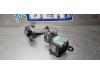 SsangYong Rodius 2.0 e-200 Xdi 16V 2WD Sicherheitsgurt links hinten
