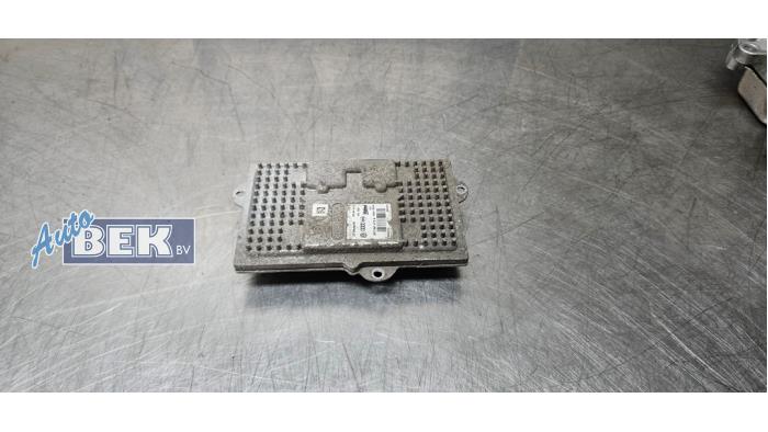 Używane Modułowy reflektor LED Volkswagen Golf VII (AUA) 1.4 GTE 16V Cena € 45,00 Procedura marży oferowane przez Auto Bek