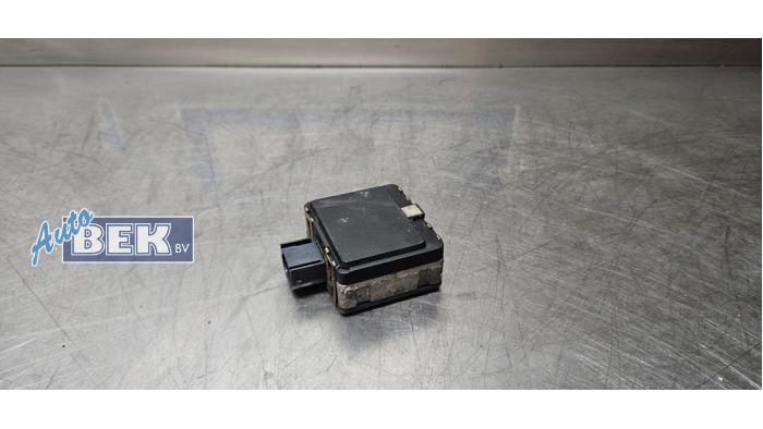 Tempomat Sensor van een Volkswagen Golf VII (AUA) 1.4 GTE 16V 2015