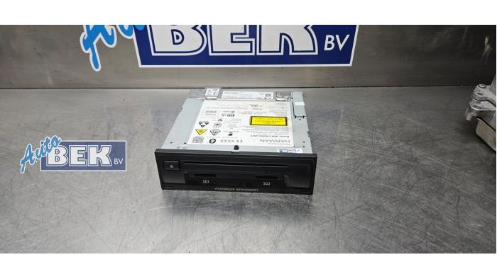 Usagé Module navigation Volkswagen Golf VII (AUA) 1.4 GTE 16V Prix € 740,00 Règlement à la marge proposé par Auto Bek