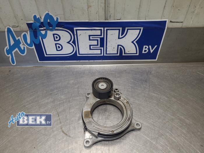 Usados Tensor correa múltiple BMW M3 (G80) 3.0 Competition xDrive Turbo 24V Precio € 45,00 Norma de margen ofrecido por Auto Bek