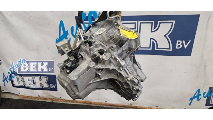 Gebrauchte Getriebe Ford EcoSport (JK8) 1.0 EcoBoost 12V 125 Preis auf Anfrage angeboten von Auto Bek