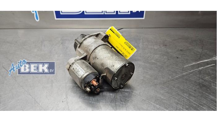 Begagnade Startmotor Ssang Yong Rodius 2.0 e-200 Xdi 16V 2WD Pris € 34,50 Marginaltabell erbjuds av Auto Bek