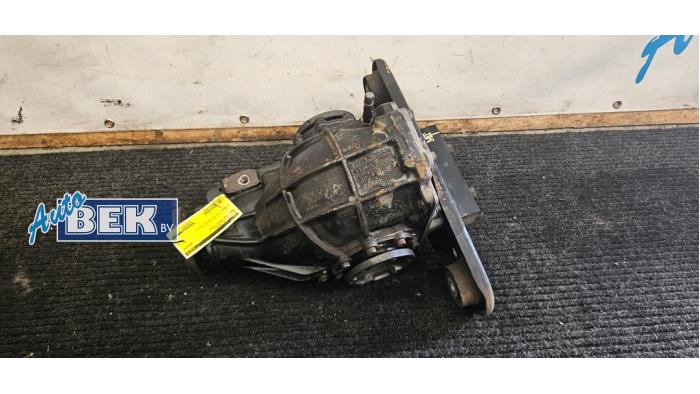Begagnade Bakre differential Ssang Yong Rodius 2.0 e-200 Xdi 16V 2WD Pris på förfrågan erbjuds av Auto Bek