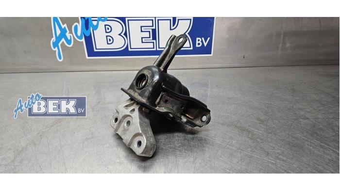 Used Engine mount Kia Picanto (JA) 1.0 DPI 12V Price € 19,50 Margin scheme offered by Auto Bek