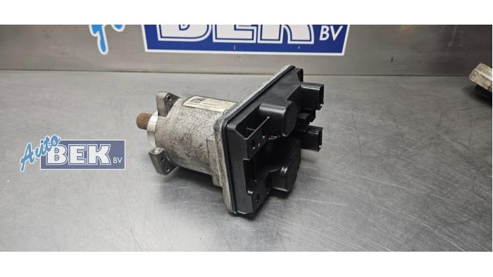 Usagé Pompe de direction Tesla Model 3 Performance AWD 78 kWh Prix € 425,00 Règlement à la marge proposé par Auto Bek
