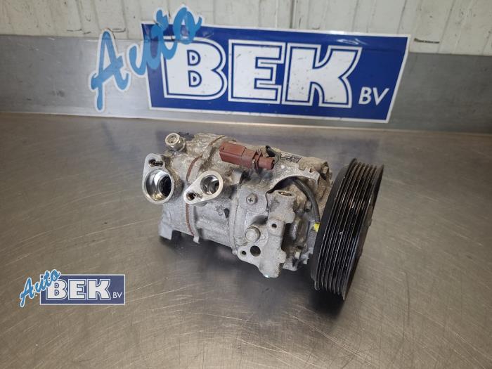 Usagé Pompe clim Volkswagen Golf VIII Variant (GC5) 1.5 TSI BlueMotion 16V Prix € 95,00 Règlement à la marge proposé par Auto Bek