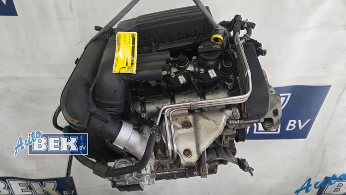 Engine from a Volkswagen Golf VII (AUA) 1.4 TSI 16V 2013