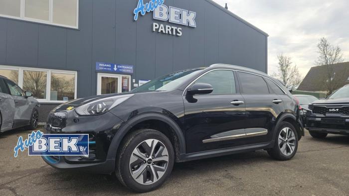 Używane Próg lewy Kia Niro I (DE) E-Niro 64 kWh Cena na żądanie oferowane przez Auto Bek