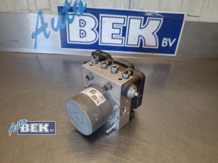 Used ABS pump Citroen C3 (SX/SW) 1.2 12V e-THP PureTech 110 Price € 200,00 Margin scheme offered by Auto Bek