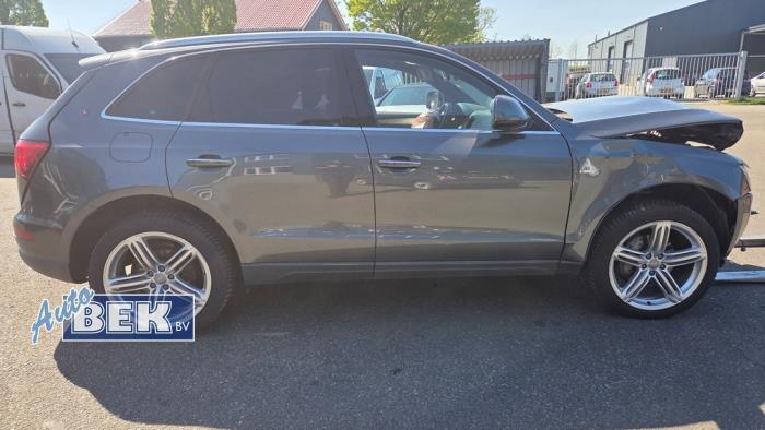 Używane Próg prawy Audi Q5 (8RB) 2.0 TDI 16V Quattro Cena na żądanie oferowane przez Auto Bek