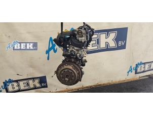 Engine from a Renault Twingo II (CN) 1.2 16V 2010