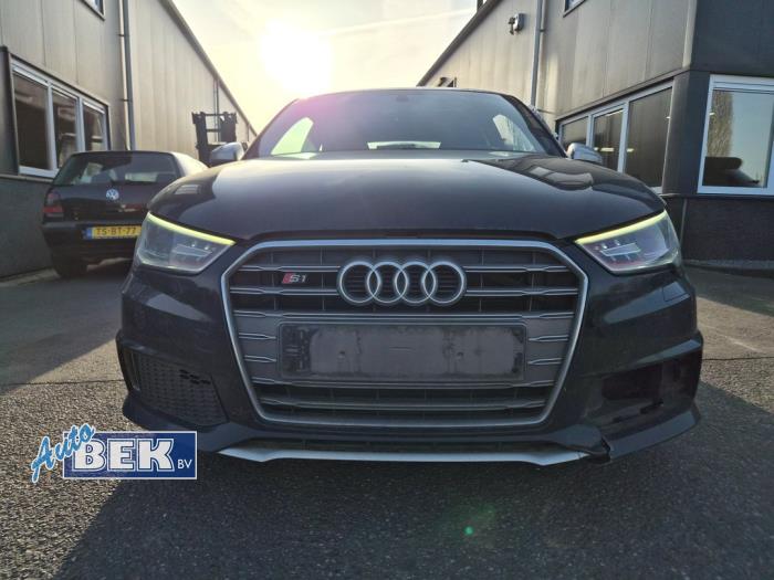 Używane Grill Audi S1 (8X1/8XK) 2.0 TFSI 16V Cena na żądanie oferowane przez Auto Bek