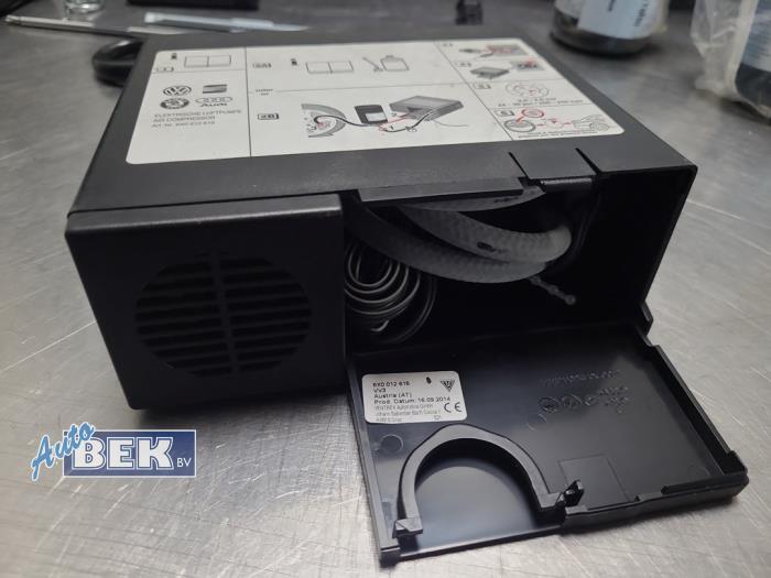 Begagnade Däckpump Audi S1 (8X1/8XK) 2.0 TFSI 16V Pris € 50,00 Marginaltabell erbjuds av Auto Bek