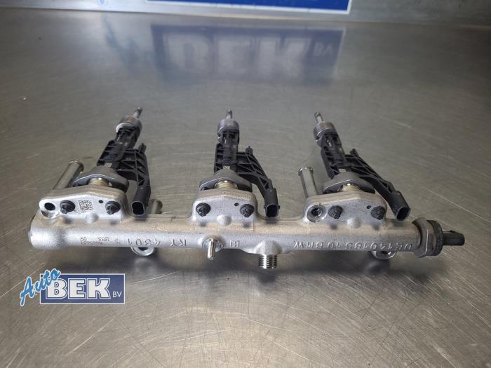 Usagé Système d'injection BMW M3 (G80) 3.0 Competition xDrive Turbo 24V Prix € 350,00 Règlement à la marge proposé par Auto Bek
