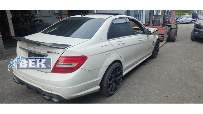 Usados Ventanilla detrás Mercedes C-Klasse AMG (W204) 6.2 C-63 AMG V8 32V Precio € 90,00 Norma de margen ofrecido por Auto Bek