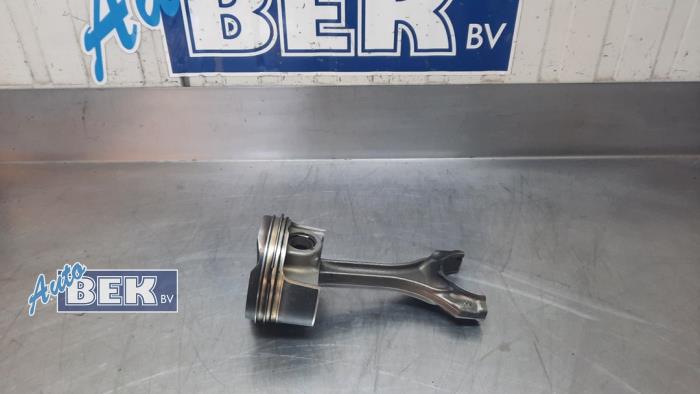 Used Piston BMW M3 (G80) 3.0 Competition xDrive Turbo 24V Price on request offered by Auto Bek