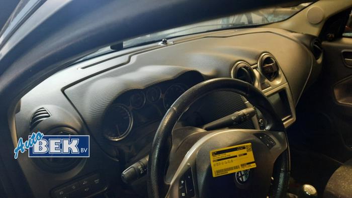 Używane Panel Alfa Romeo MiTo (955) 1.4 Turbo Multi Air 16V Cena € 230,00 Procedura marży oferowane przez Auto Bek