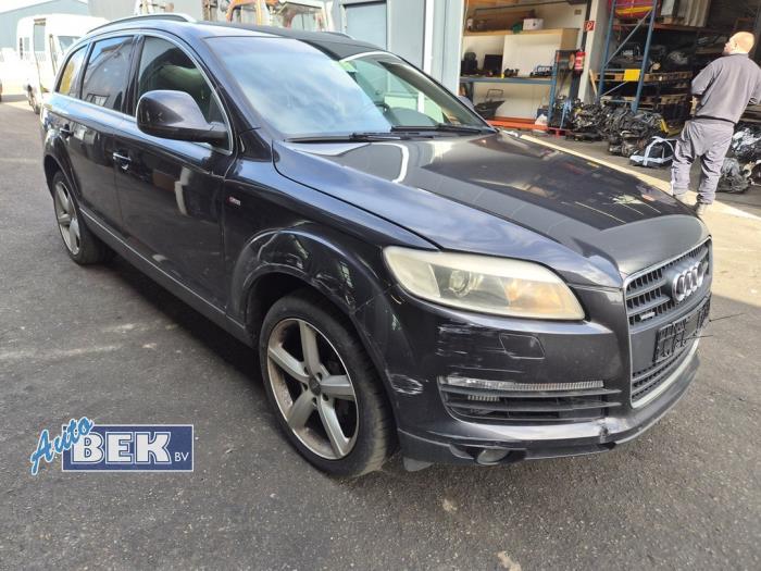 Begagnade Front Audi Q7 (4LB) 3.0 TDI V6 24V Pris på förfrågan erbjuds av Auto Bek