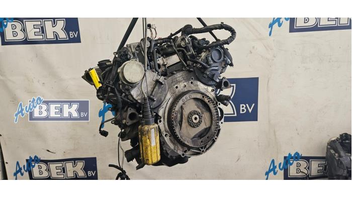 Used Motor Audi Q7 (4LB) 3.0 TDI V6 24V Price on request offered by Auto Bek