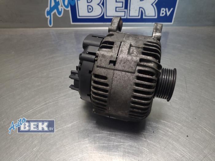 Dynamo d'un Audi Q7 (4LB) 3.0 TDI V6 24V 2007