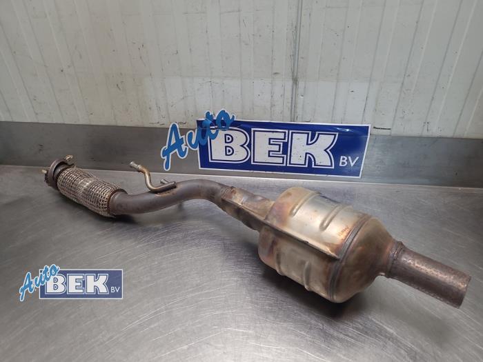Used Front pipe + catalyst Dacia Sandero III 1.0 TCe 90 12V Price on request offered by Auto Bek