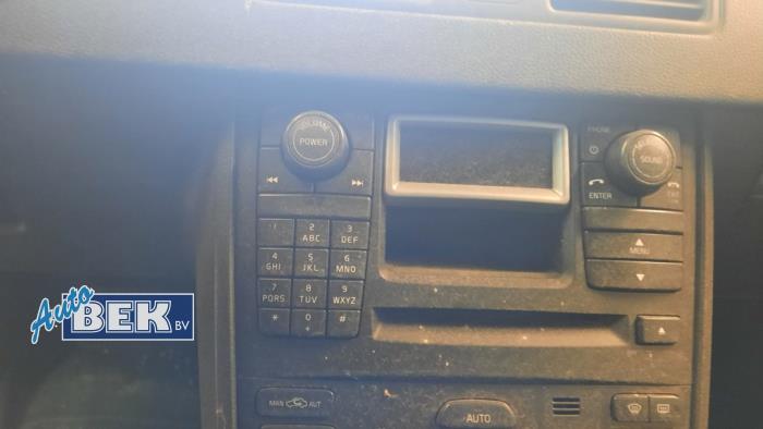 Używane Panel obslugi radia Volvo XC90 I 2.9 T6 24V Cena € 70,00 Procedura marży oferowane przez Auto Bek