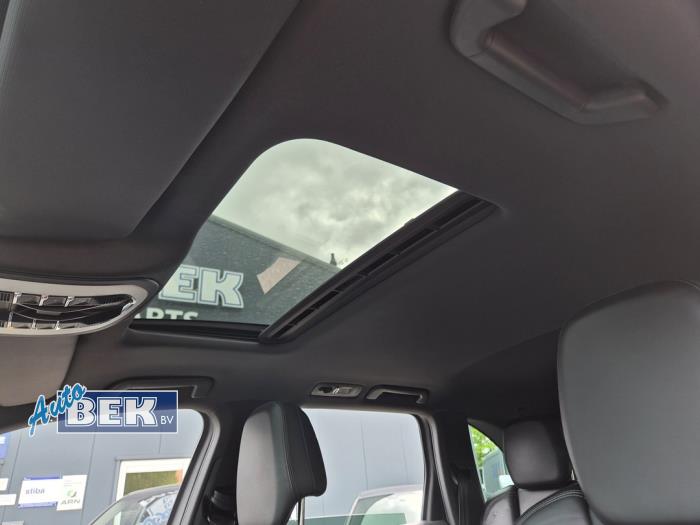 Używane Szyberdach Porsche Cayenne II (92A) 4.8 V8 32V S Cena € 875,00 Procedura marży oferowane przez Auto Bek