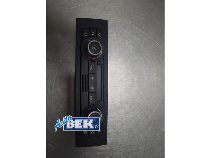 Używane Panel climatronic BMW 1 serie (E87/87N) 116i 1.6 16V Cena € 39,00 Procedura marży oferowane przez Auto Bek