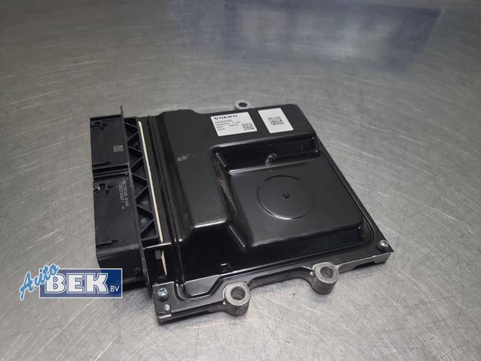 Used Engine management computer Volvo V90 Cross Country (PZ) 2.0 T5 16V AWD Price € 199,00 Margin scheme offered by Auto Bek