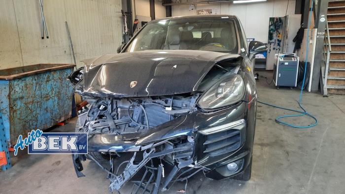 Gebrauchte Getriebe Porsche Cayenne II (92A) 3.0 S E-Hybrid 24V Preis € 2.800,00 Margenregelung angeboten von Auto Bek