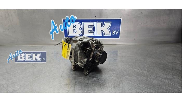 Begagnade Dynamo Mercedes C Estate (S205) C-250 2.0 CGI 16V Pris € 145,00 Marginaltabell erbjuds av Auto Bek