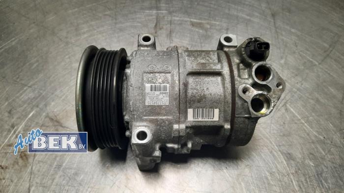 Usagé Compresseur de clim Alfa Romeo MiTo (955) 1.4 TB 16V Prix € 19,00 Règlement à la marge proposé par Auto Bek