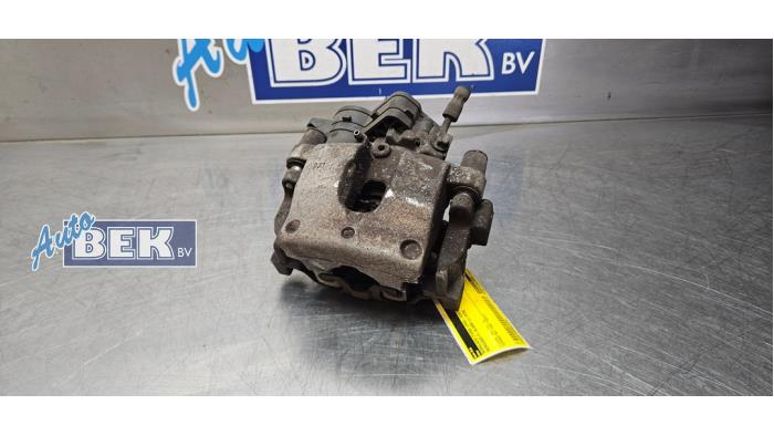 Gebrauchte Bremszange links hinten Mercedes C Estate (S205) C-250 2.0 CGI 16V Preis € 35,00 Margenregelung angeboten von Auto Bek