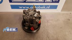 Used Power steering pump Chevrolet Captiva (C140) 2.2 D 16V 4x2 Price € 99,00 Margin scheme offered by Auto Bek
