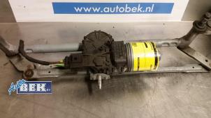 Used Wiper motor + mechanism Volkswagen Polo V (6R) 1.2 12V Price € 40,00 Margin scheme offered by Auto Bek