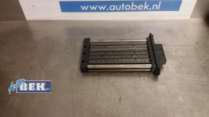 Used Heating element Renault Clio III (BR/CR) 1.5 dCi 70 Price € 35,00 Margin scheme offered by Auto Bek