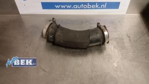 Usagé Tuyau turbo Audi A6 (C6) 2.0 TDI 16V Prix € 24,99 Règlement à la marge proposé par Auto Bek
